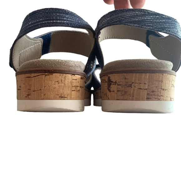 Volks Walker Blue/Silver Velcro Sandal - Picture 9 of 12